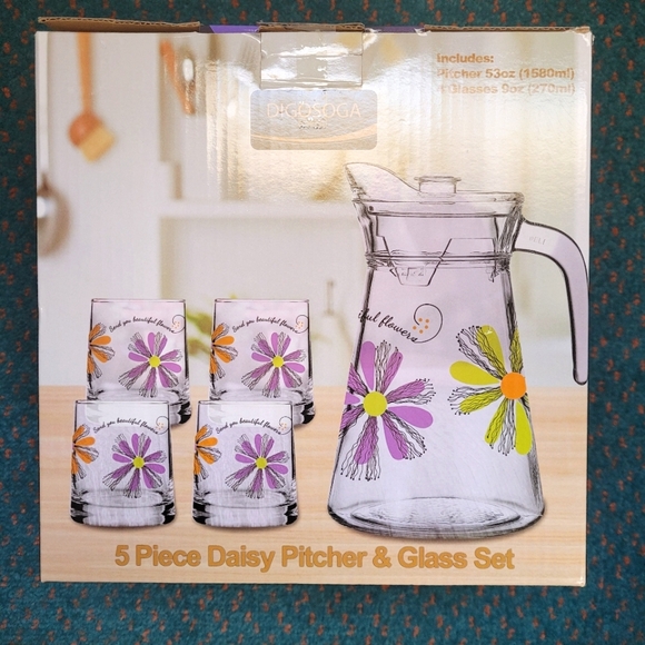 Other - Glass Pitcher Gift Set